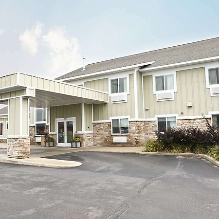 Grandstay Hotel & Suites Perham Eksteriør billede