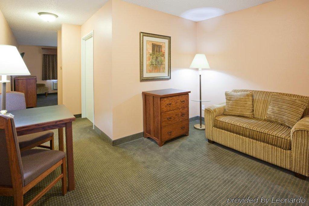 Grandstay Hotel & Suites Perham Eksteriør billede