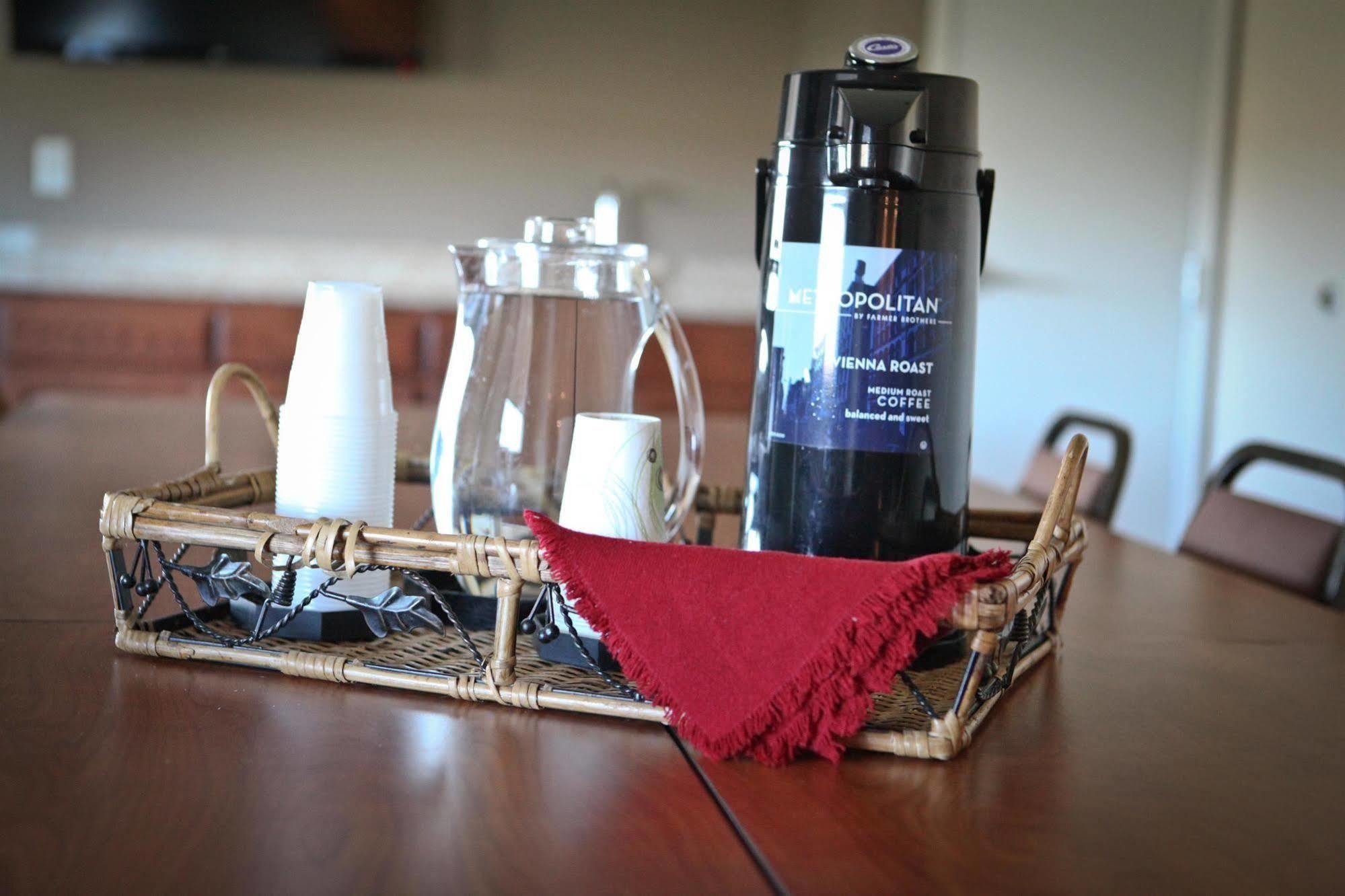 Grandstay Hotel & Suites Perham Eksteriør billede
