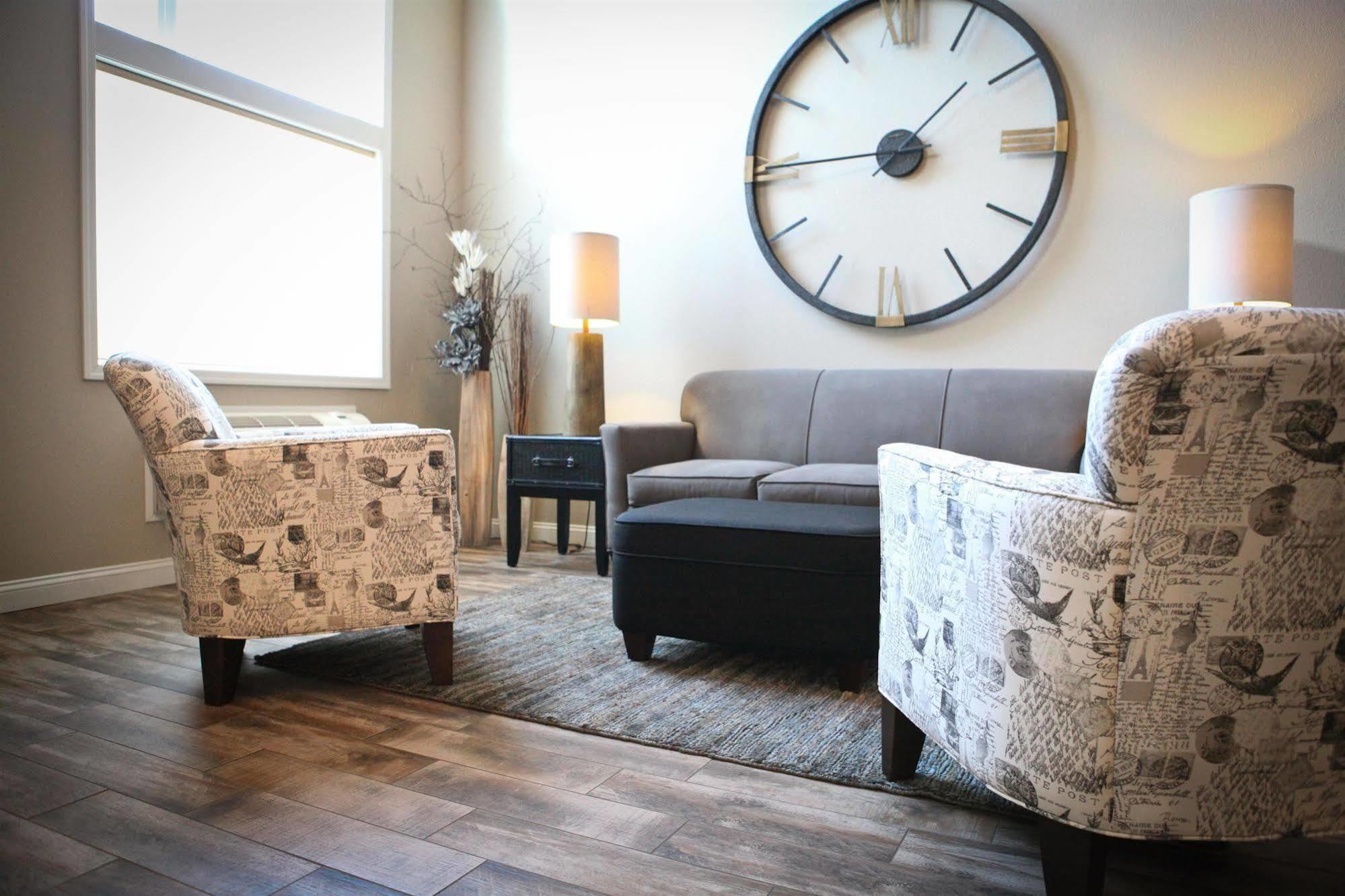 Grandstay Hotel & Suites Perham Eksteriør billede